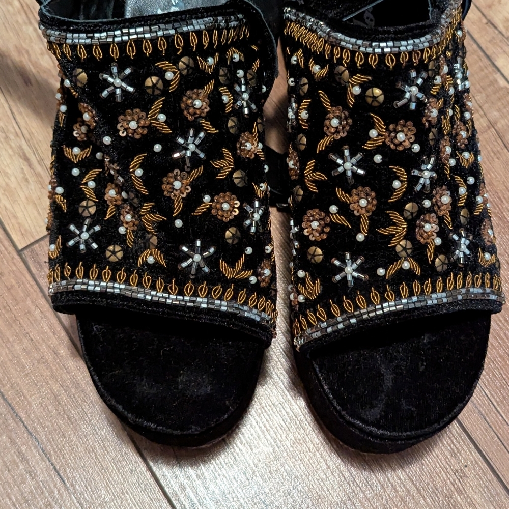 FREE PEOPLE Embellished Nicola Wedge Sandal Beaded Velvet Sandals Black 40 / 10 - Picture 11 of 11